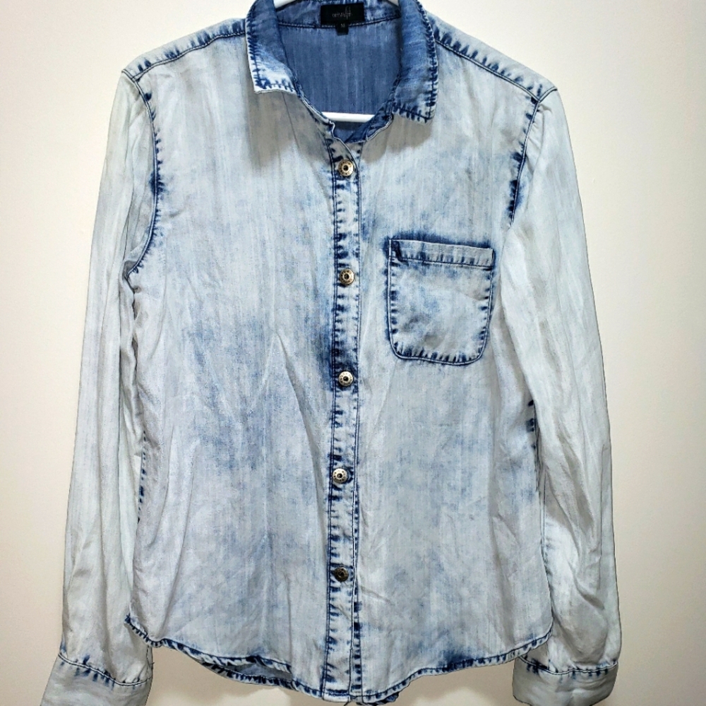 Ontwellth Distressed Jean Shirt Women's Super Silky Soft NWOT Size Medium